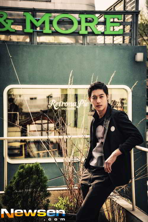kim hyun joong.