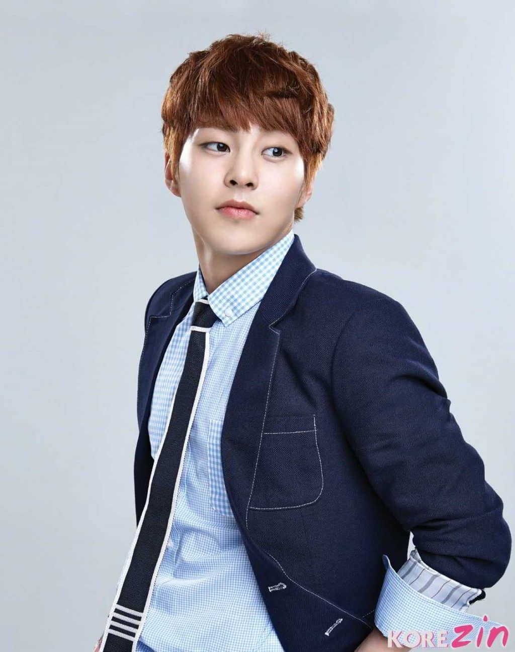 2 Lotte Duty Free Xiumin Suexo 2