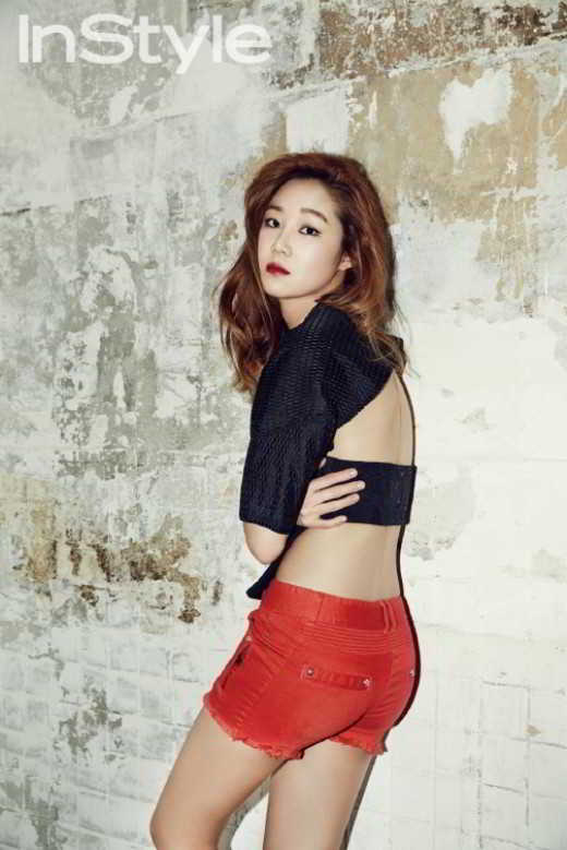 Gon-Hyo-Jin-for-InStyle