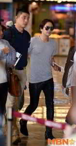 14696442623_d16fd09fc0_c