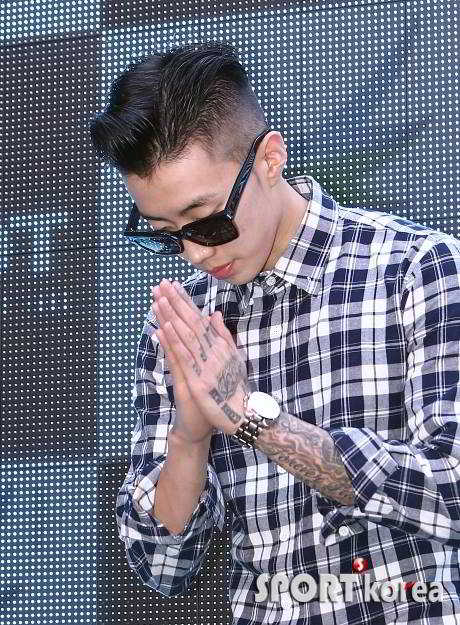 995035_719940428063781_44800055564433115_n