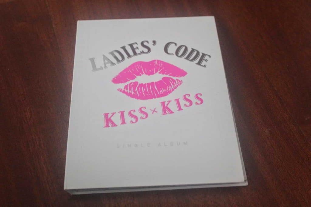 Ladies' Code'un Mini Albümü "Kiss Kiss" KoreZin