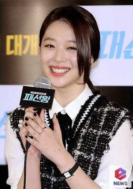 fx+sulli+fashion+king+press+con+(13)