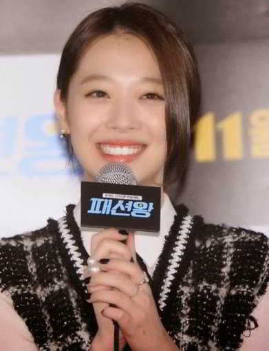 fx+sulli+fashion+king+press+con+(17)