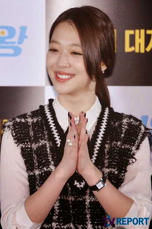fx+sulli+fashion+king+press+con+(20)