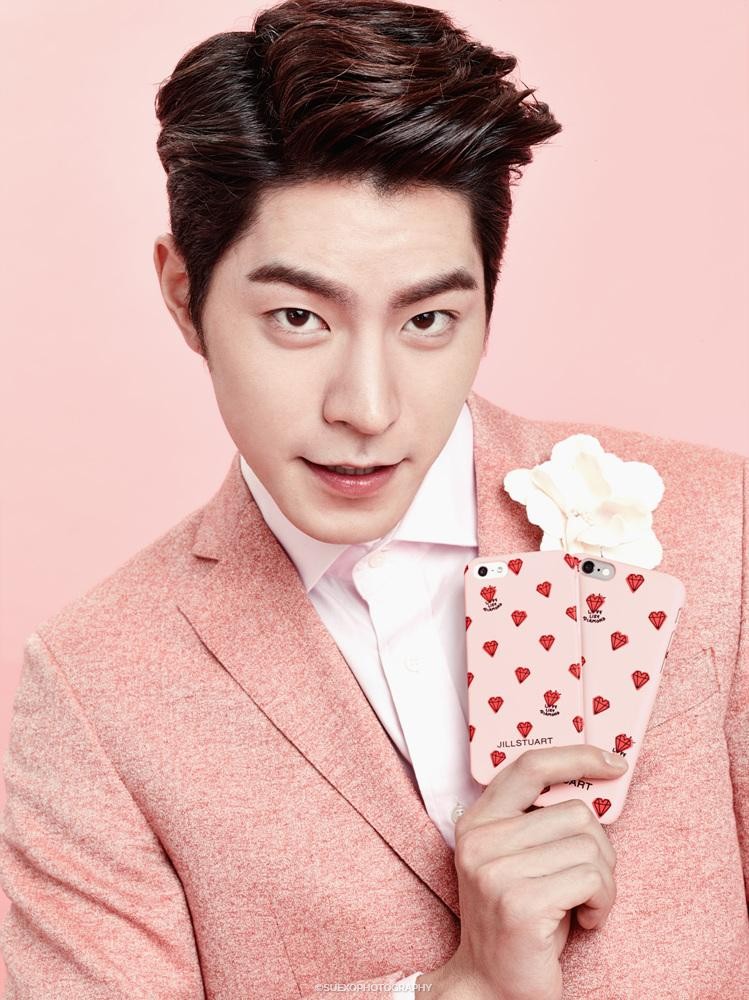 Hong Jong Hyun Valentine’s Day Suexo 7