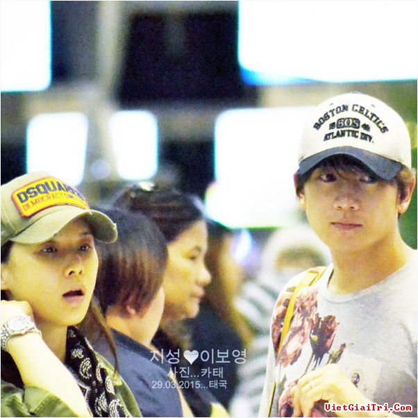 vo-chong-hoa-hau-lee-bo-young-lo-anh-di-du-lich-thai-lan-34cfe9