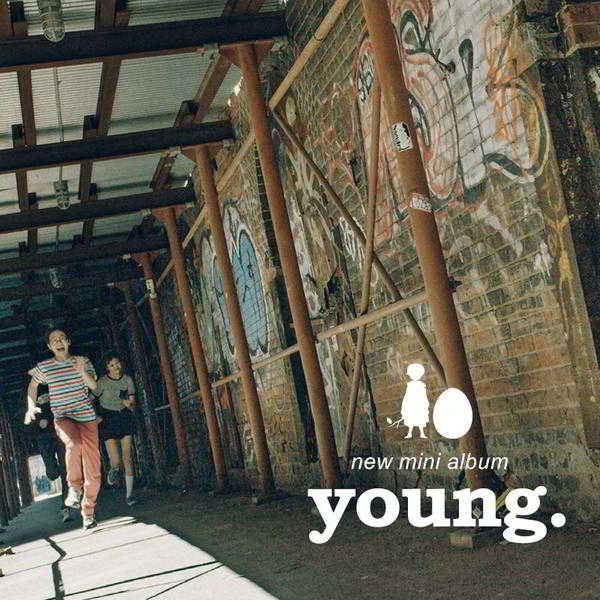 standing egg - young 2