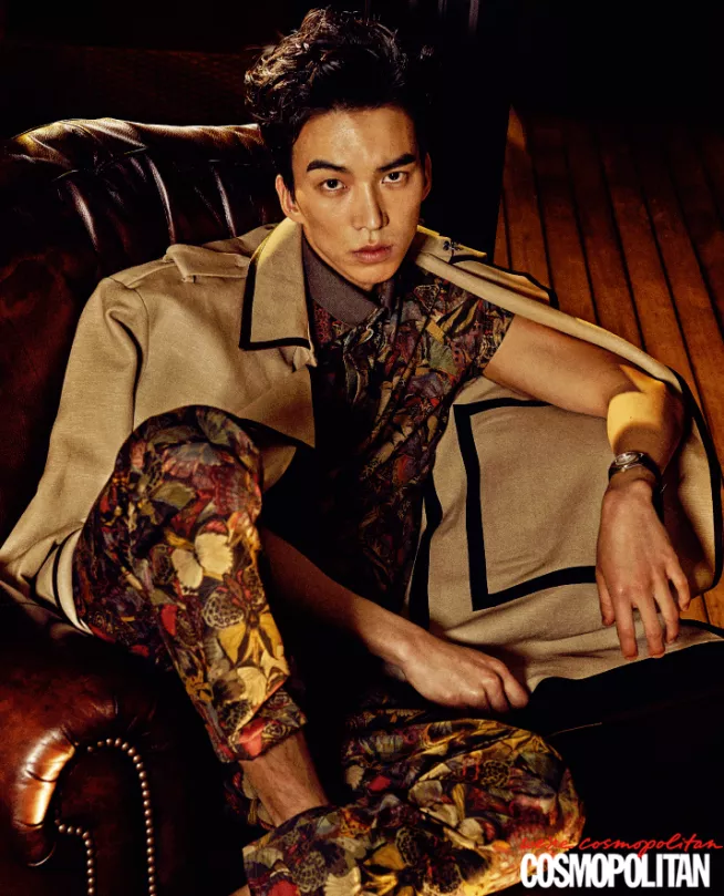 Do-Sang-Woo-Cosmopolitan-Magazine-April-Issue-2015
