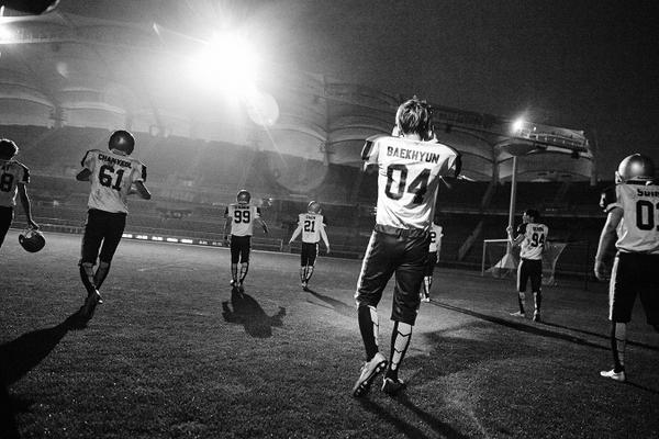 exo-love-me-right-01