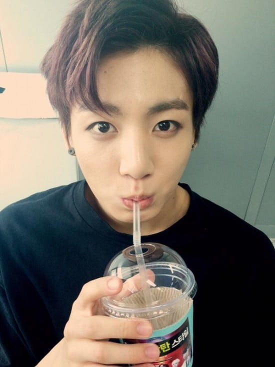 jin_1436069852_20150704_bts_drink