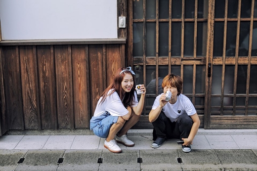 park-shin-hye-with-her-manager