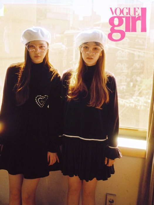 red-velvet-irene-seugli-wendy-joy-yeri-vogue-girl-magazine-october-2015-photoshoot-fashion (3)