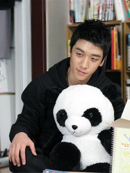 Seungri_Big_Bang-_Panda_Boy
