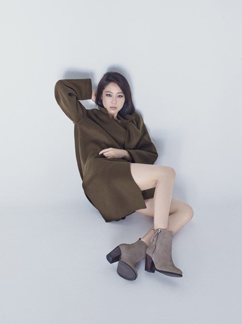 gong-hyo-jin_1445957779_GHJ2