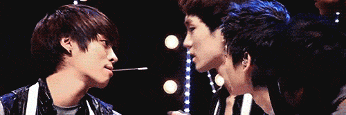 SHINEE-PEPERO.gif.pagespeed.ce.loUKoO5afD