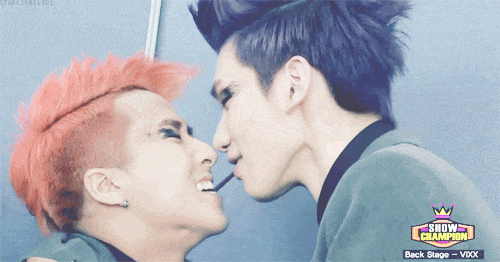 VIXX-PEPERO-GAME.gif.pagespeed.ce.i0l7sgfURC