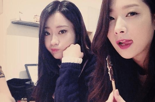 nine-muses-pepero.png.pagespeed.ce.EW2yqHJlGJ