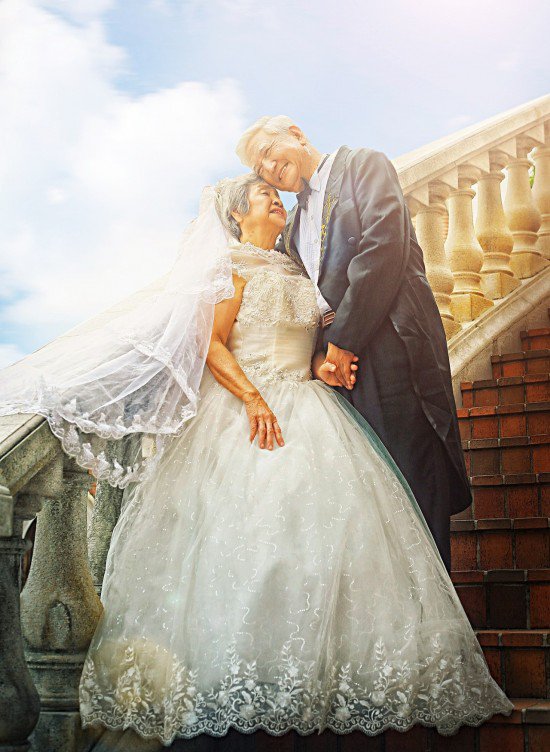 buzz_1461093703_dots4