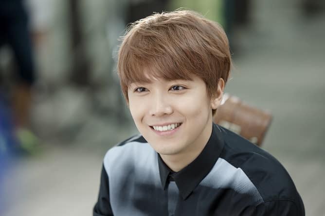 Lee-Hong-Ki-Modern-Farmer-1