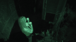 MAMAMOO-Haunted-House-2