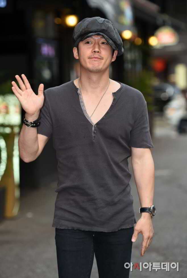 2016080301000385100018631