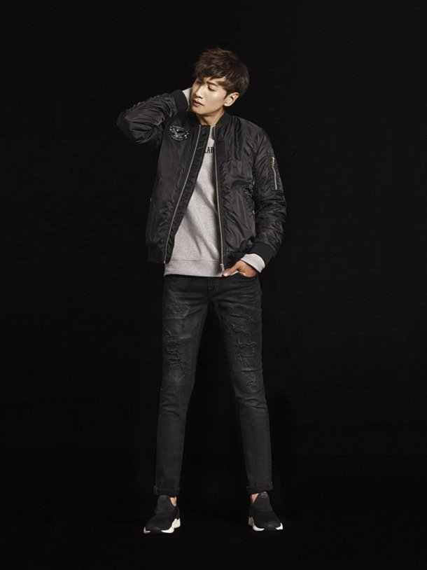 Lee-Kwang-Soo_1472574221_5