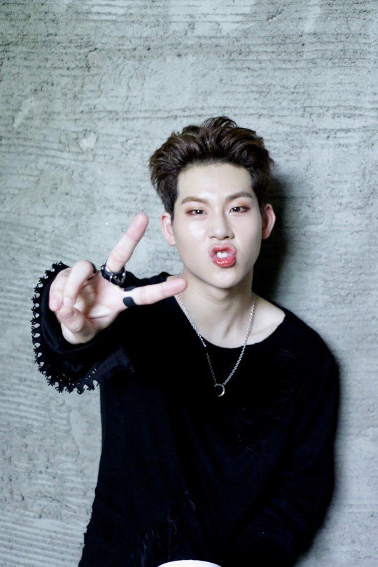 monsta-x_1471329031_122233726_12