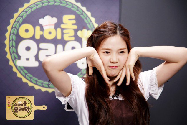 oh-my-girl_1472534403_14115007_1311052328927811_3224351493729311098_o