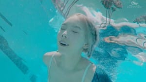 taeyeon-why-2016-kpop-3
