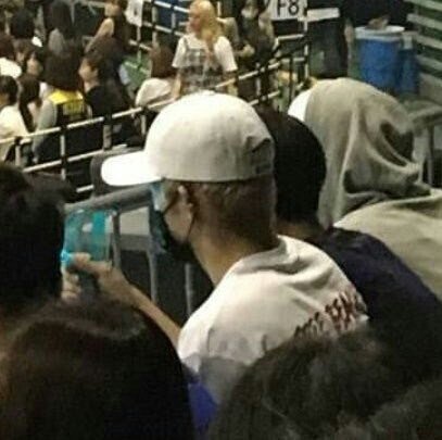 Seventeen_1472880057_1