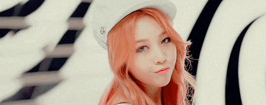 gif-girls-day-gsd-hyeri-Favim.com-3146723