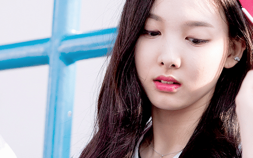 nayeon 15