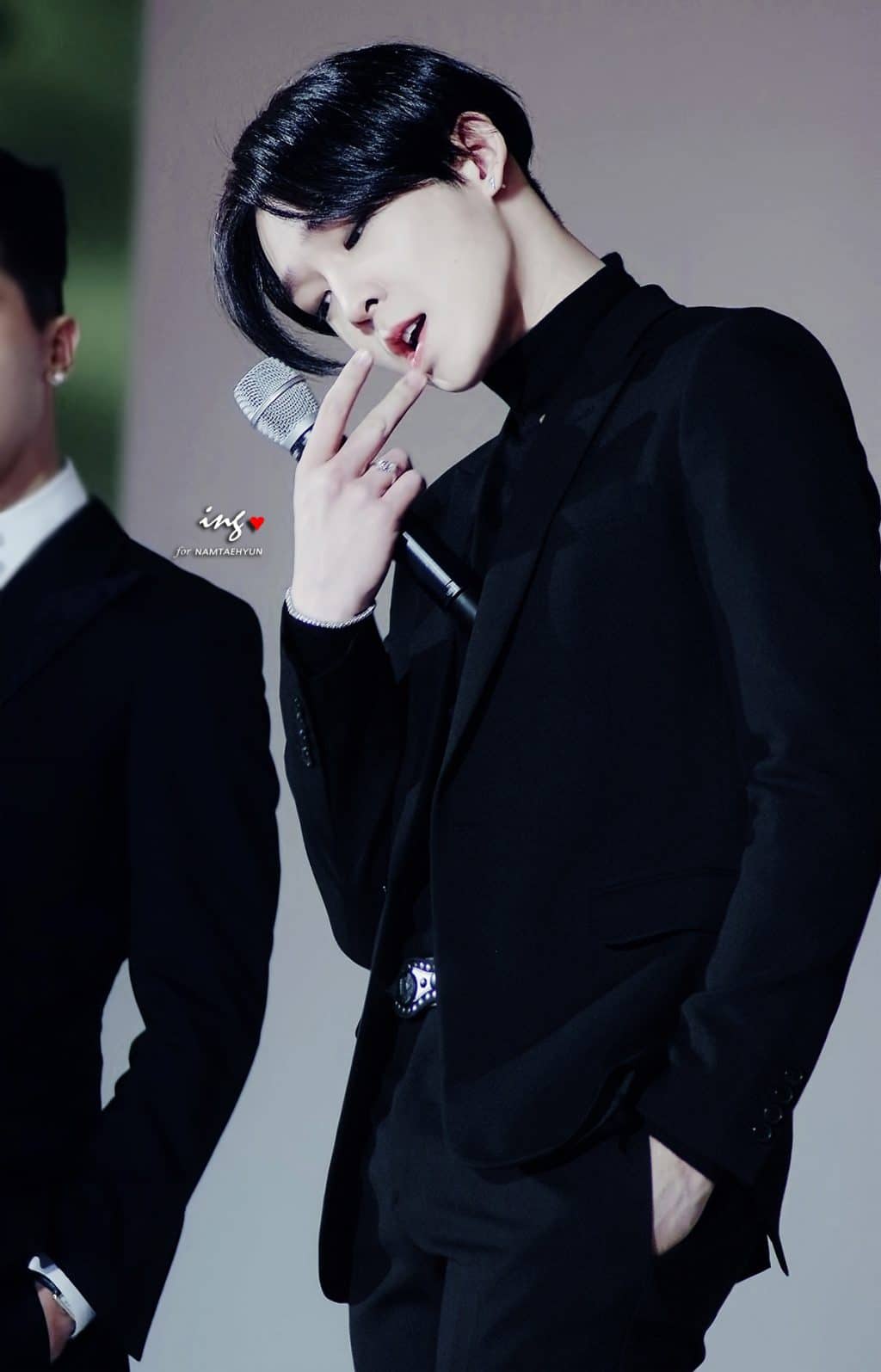 79b5b4f8d20a480f4c16a5ddc181e509