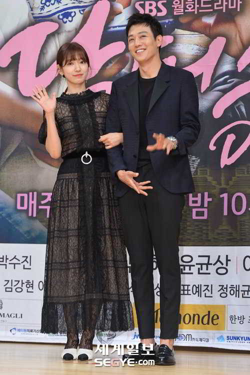 7894f893-8e74-4fe2-80eb-3304e7f7a020