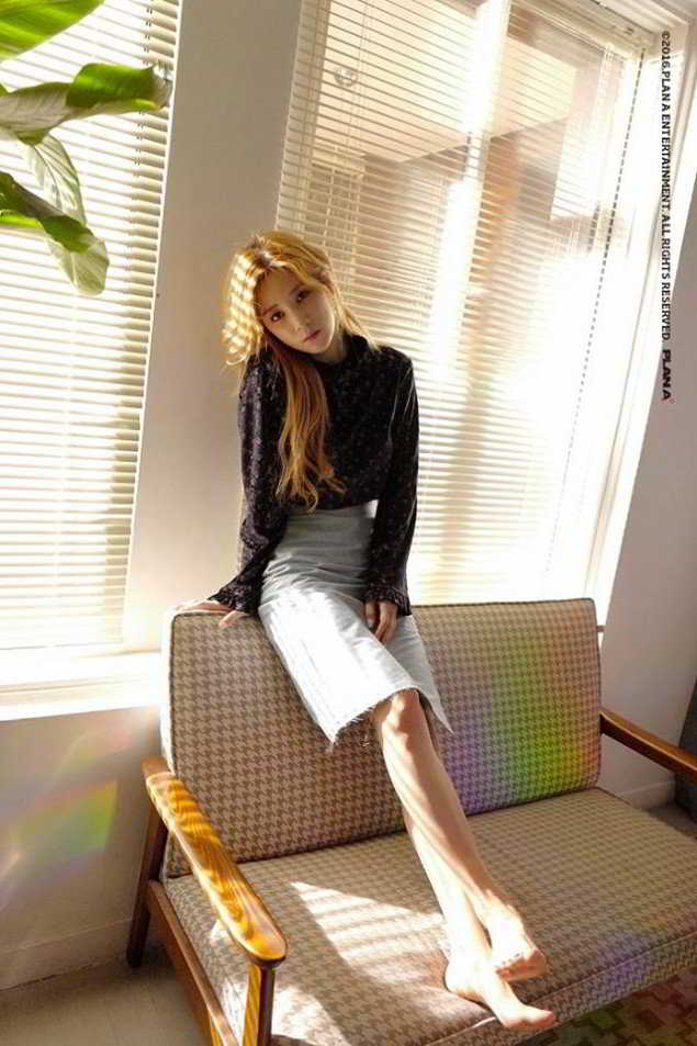 a-pink_1481037279_15285083_1287858981328264_323750198381495594_n