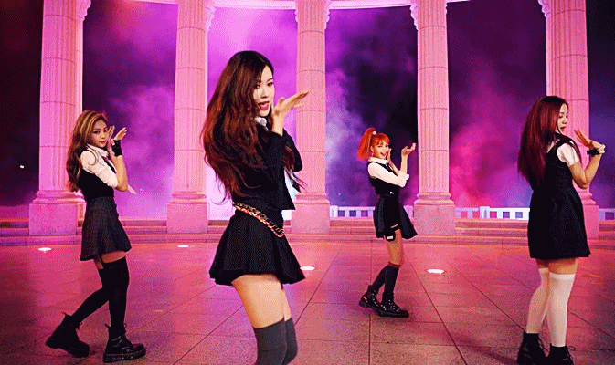 Песня as if it s your last. Блэк Пинк if it's your last. BLACKPINK as if it&apos;s your last Джису. АС ИФ ИТС ер ласт блэкпинк. АС ИТС юр ласт Блэк Пинк.