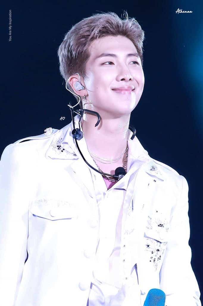 BTS’ten RM’in, 148 IQ’sunu Kanıtladığı 7 Örnek KoreZin