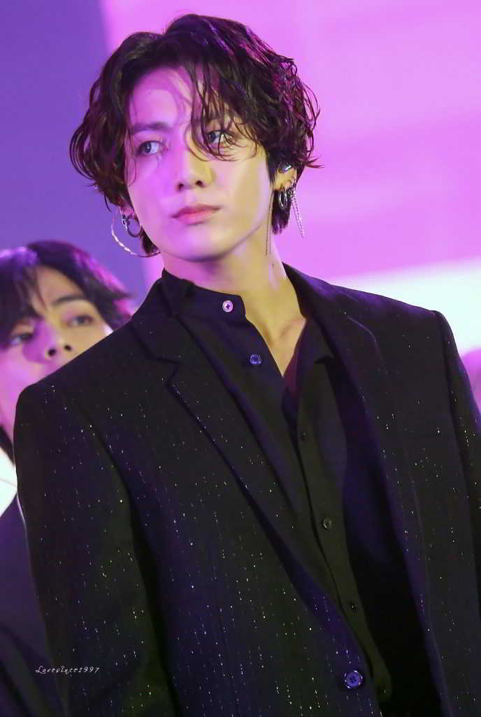 BTS'ten Jungkook’un Saç Modeli, Tüm Dünyada Sıcak Gündem Konusu Oldu