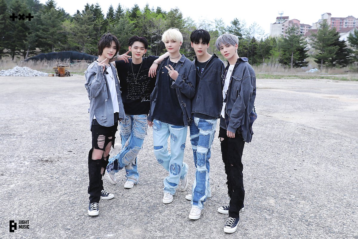 TXT, "0X1=LOVESONG (I Know I Love You)" Müzik Videsonun Kamera Arkası