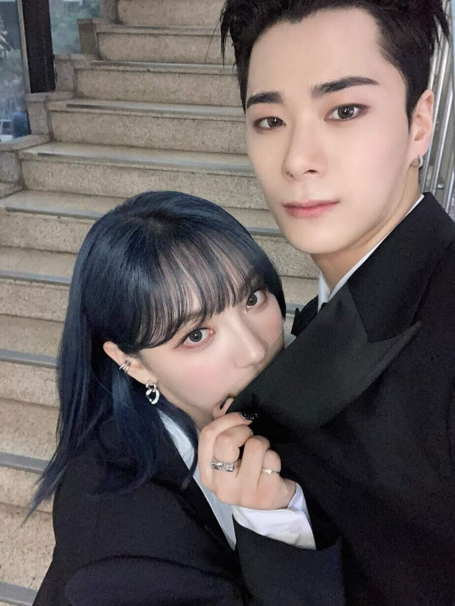 ASTRO'dan Moonbin ve Billlie'den Sua, "Candy In My Ears"ın Özel Sahne